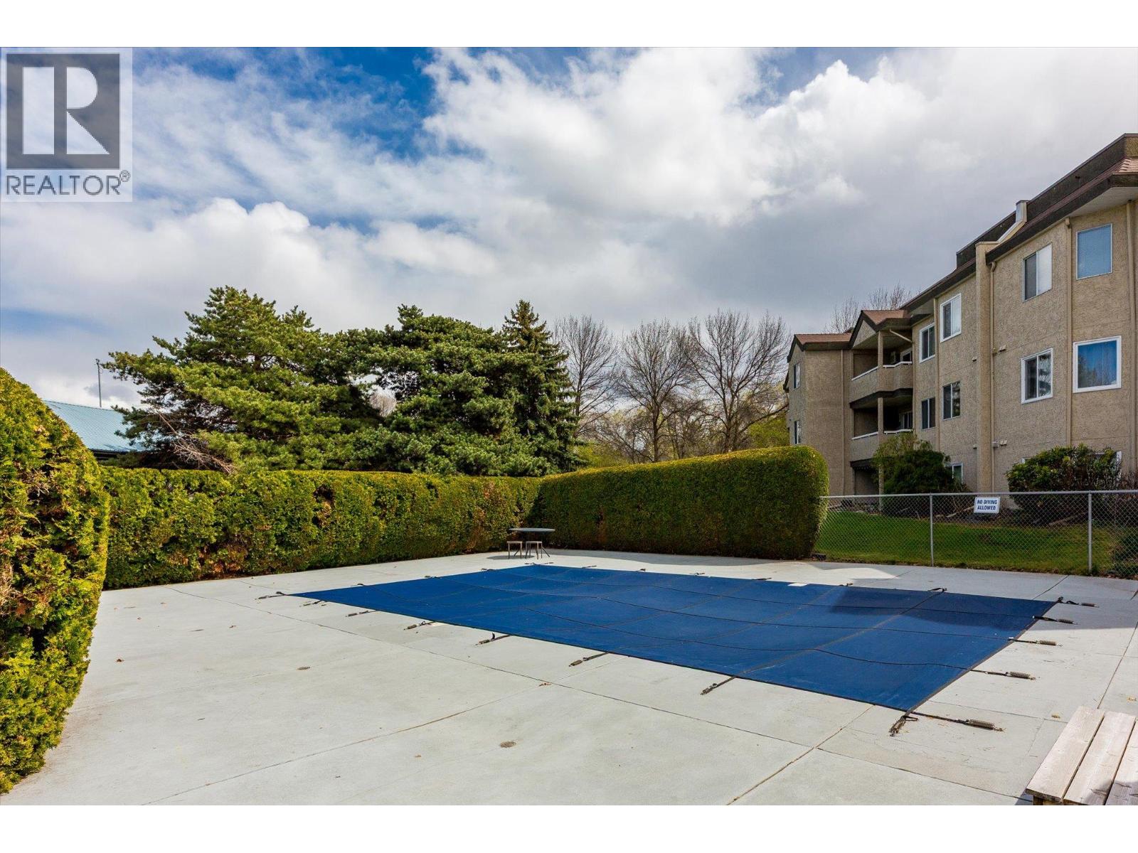 3842 Gordon Drive Unit# 112