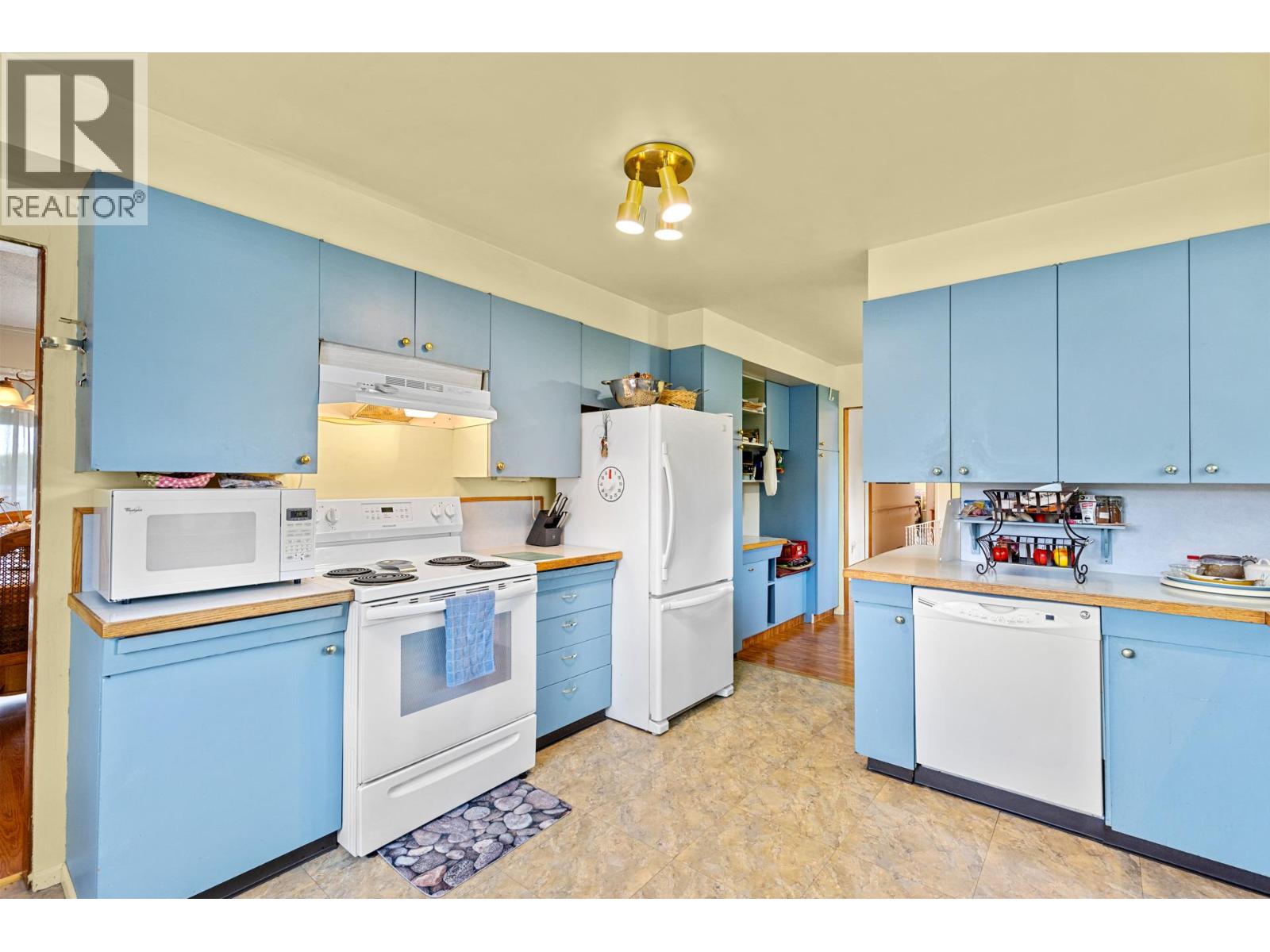 350 Clarissa Road