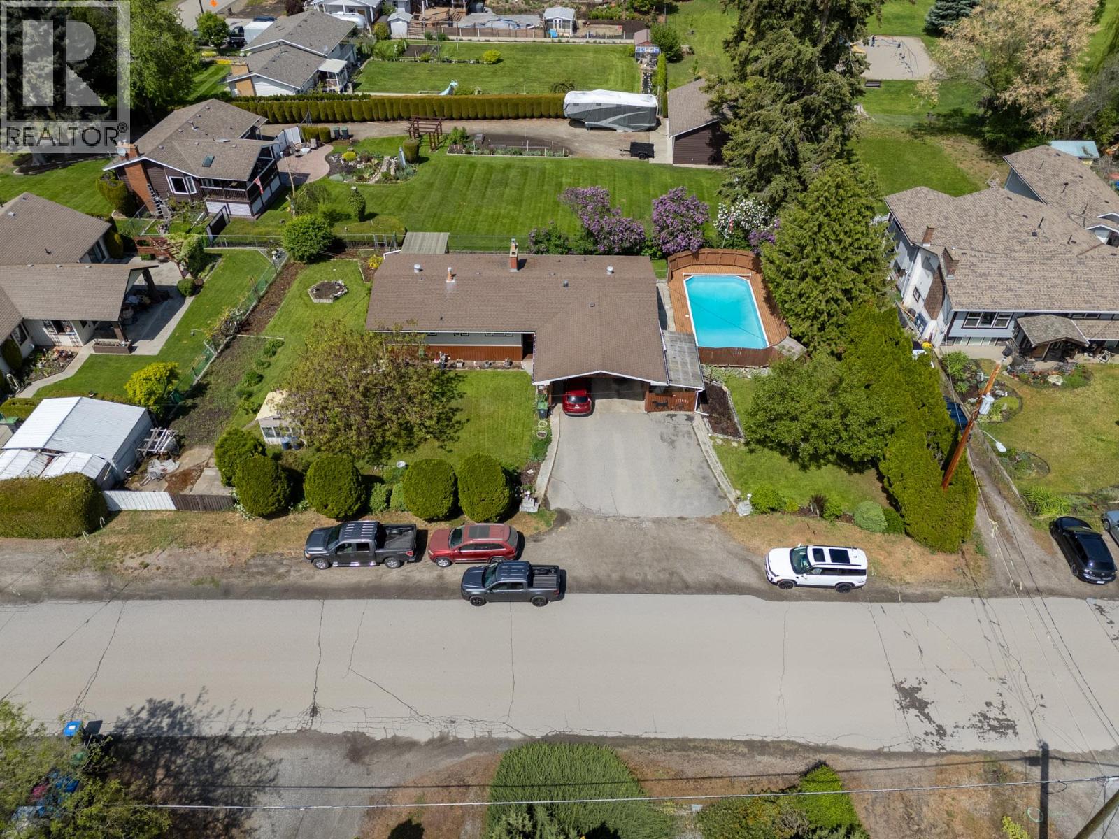 350 Clarissa Road