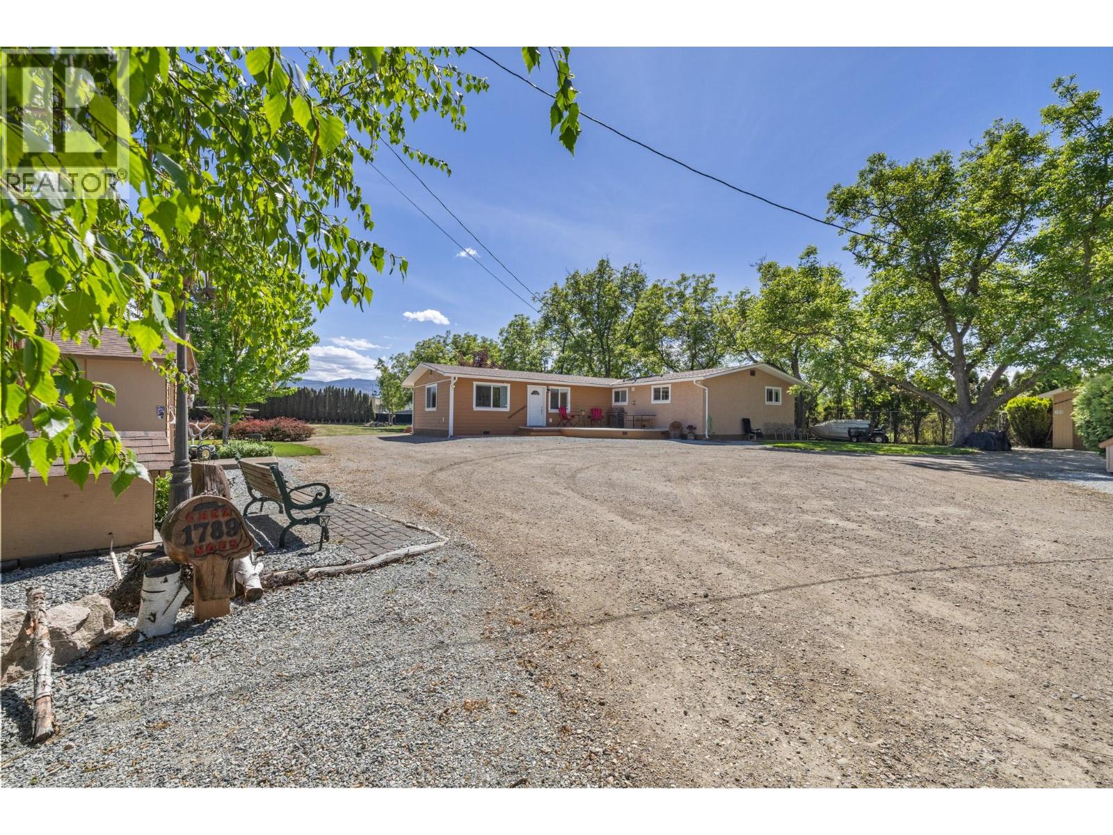 1789 Munson Road