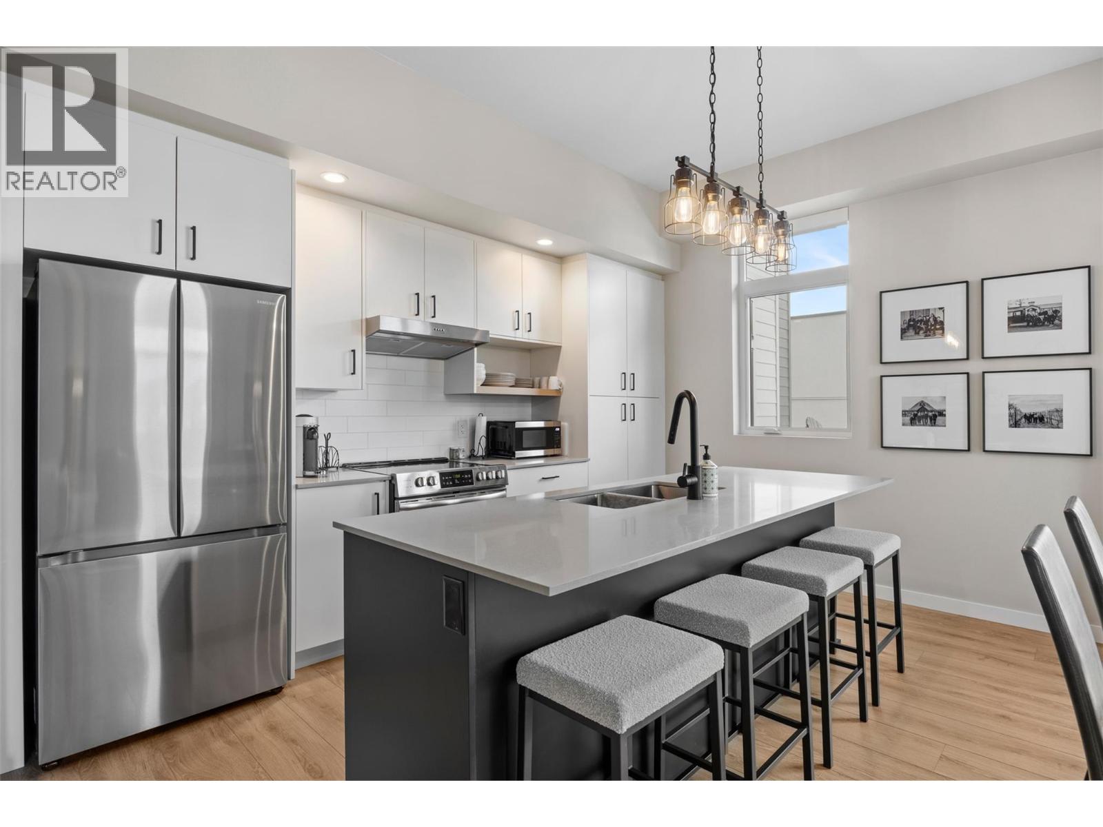 660 Cawston Avenue Unit# 610