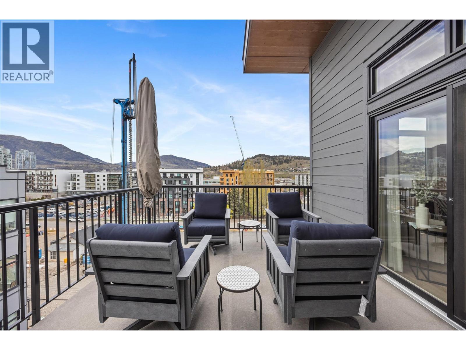 660 Cawston Avenue Unit# 610