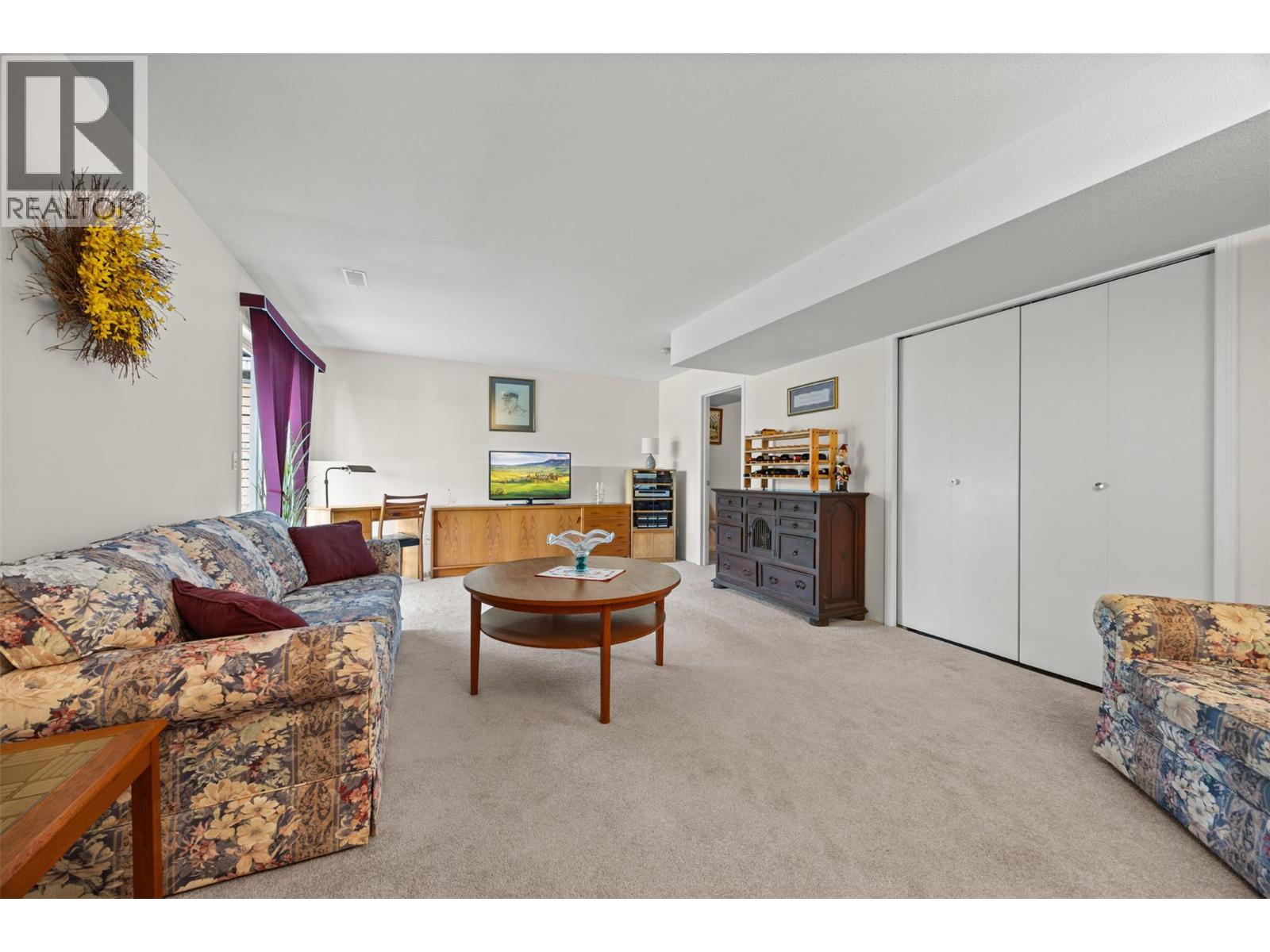 4450 Postill Drive Unit# 14