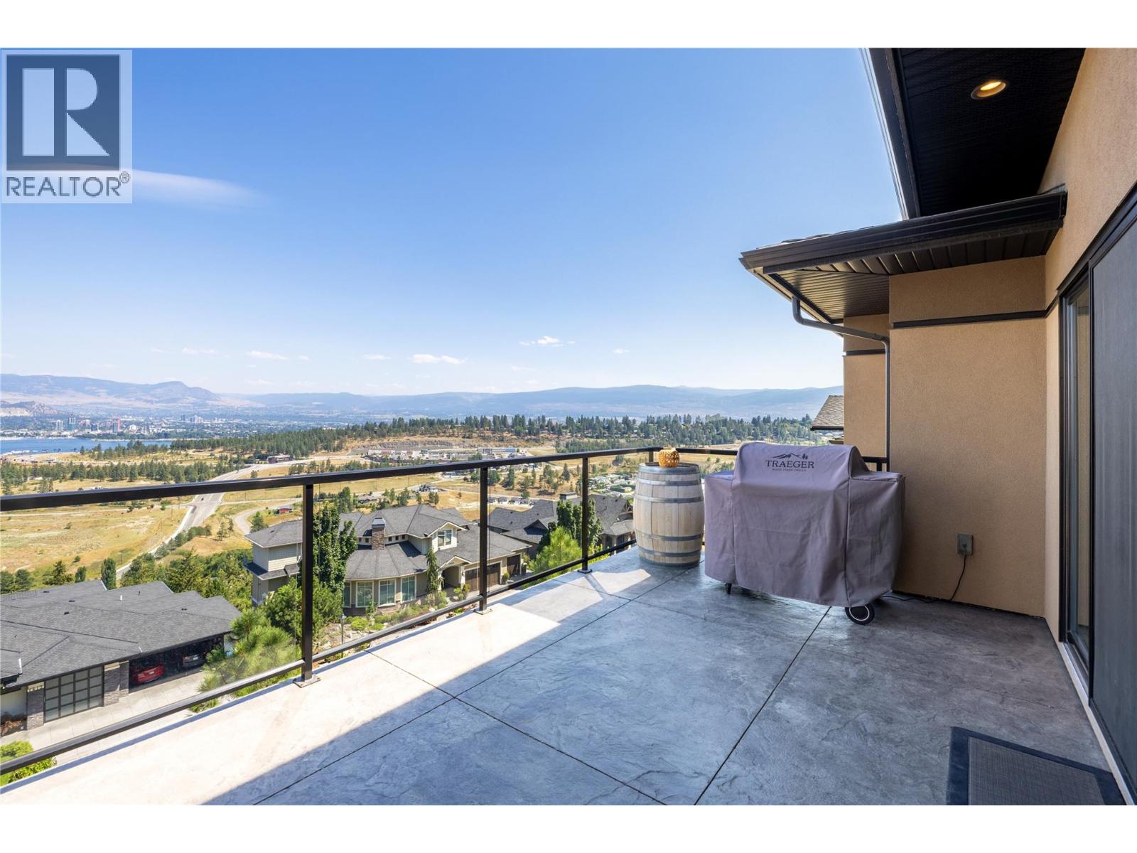 1823 Diamond View Drive
