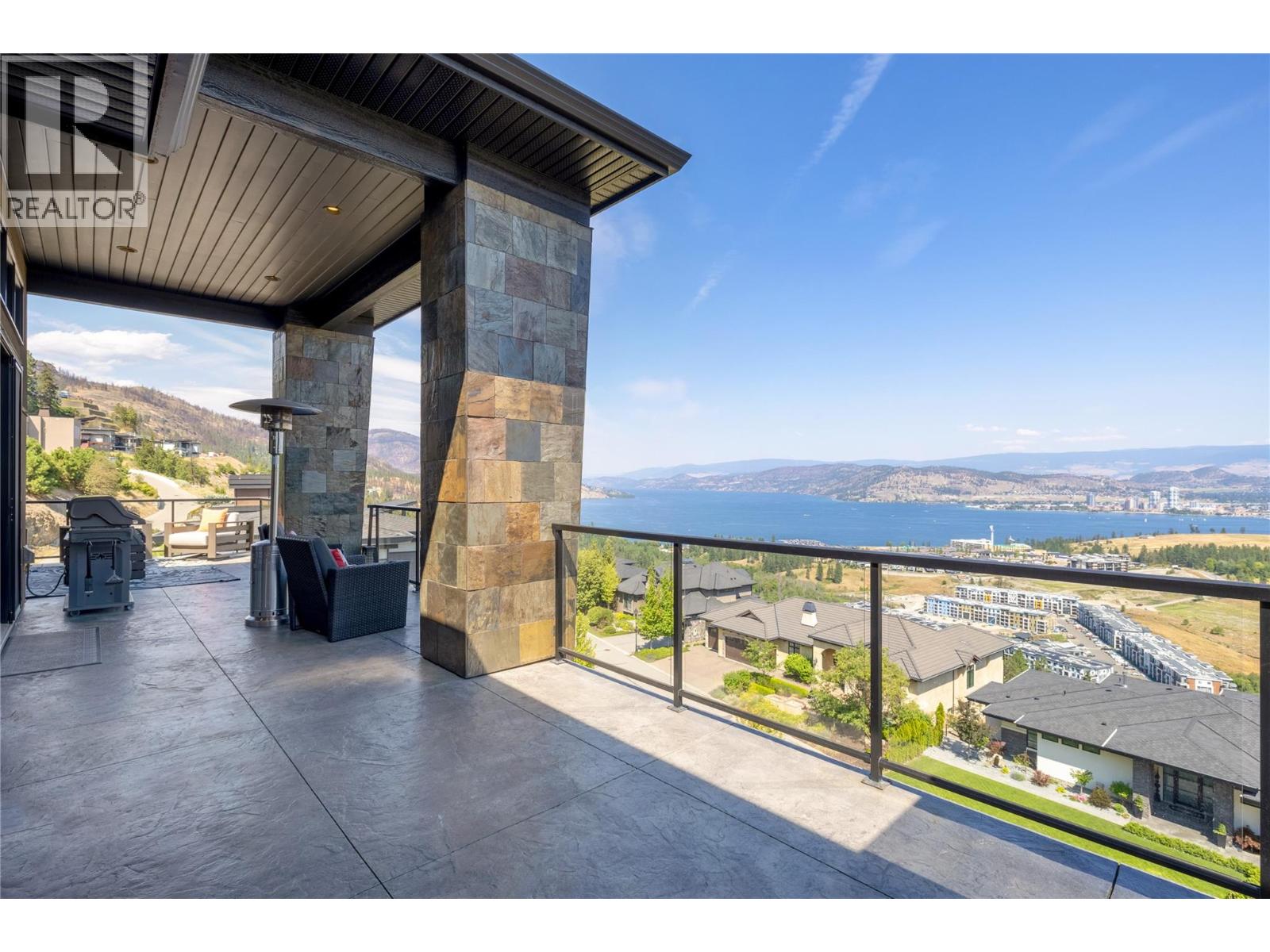 1823 Diamond View Drive