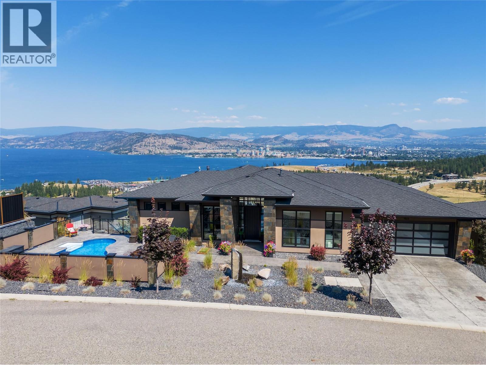 1823 Diamond View Drive
