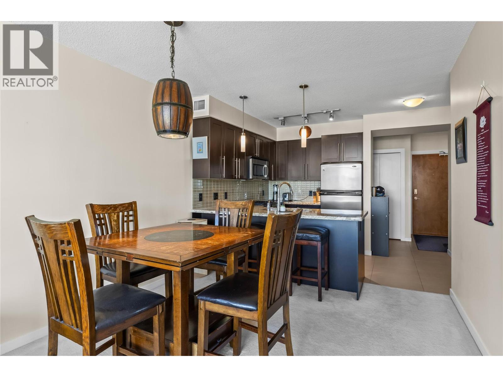 1075 Sunset Drive Unit# 1904