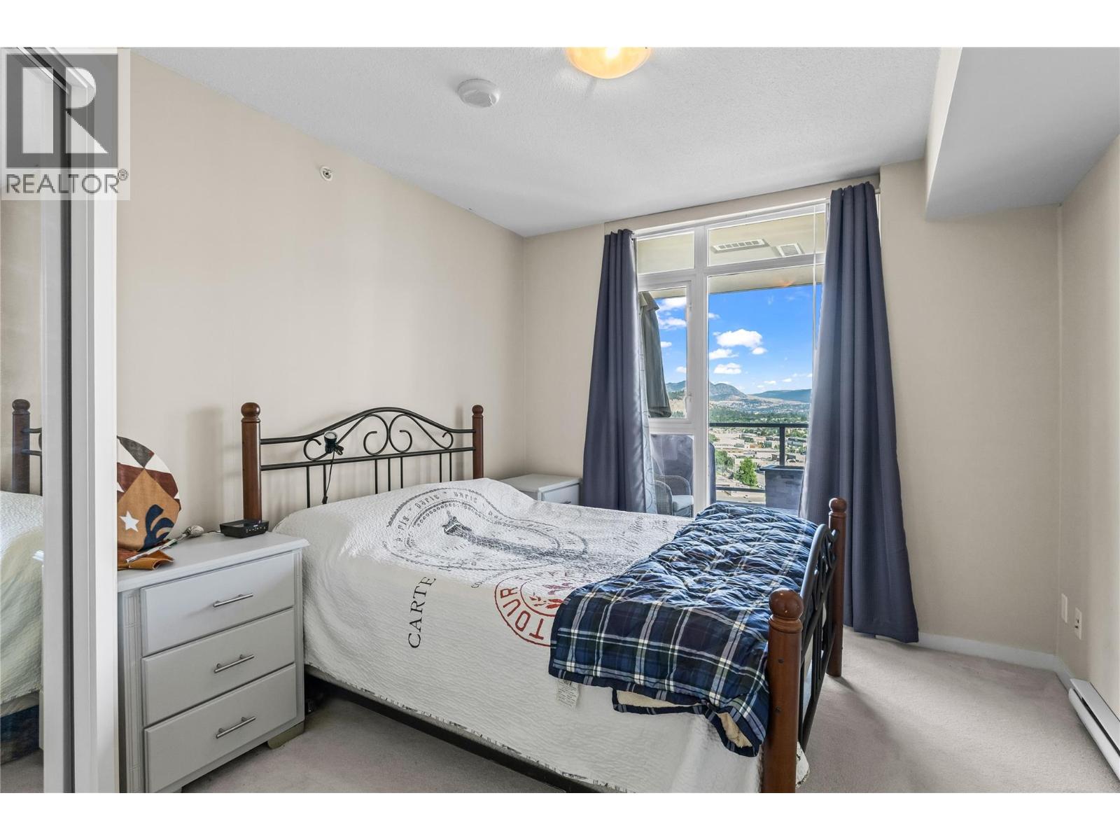 1075 Sunset Drive Unit# 1904