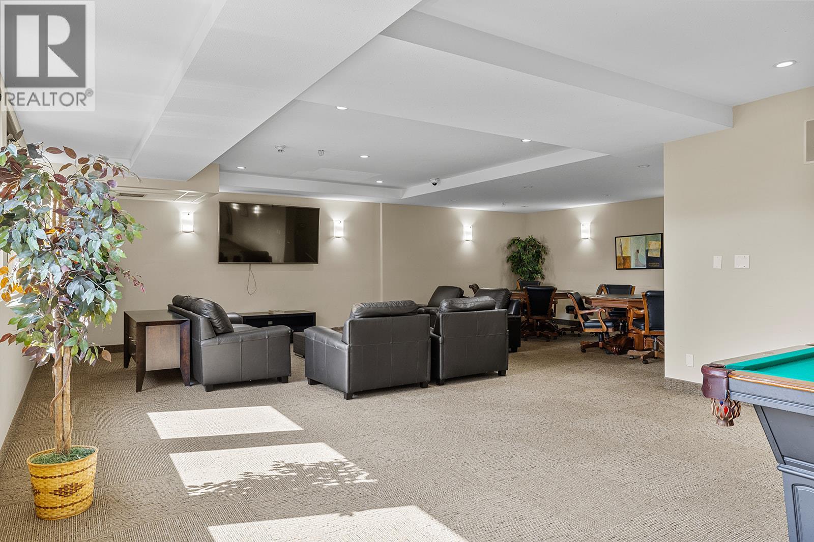 654 Cook Road Unit# 609