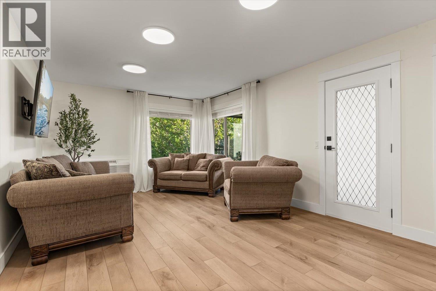 3350 Woodsdale Road Unit# 205