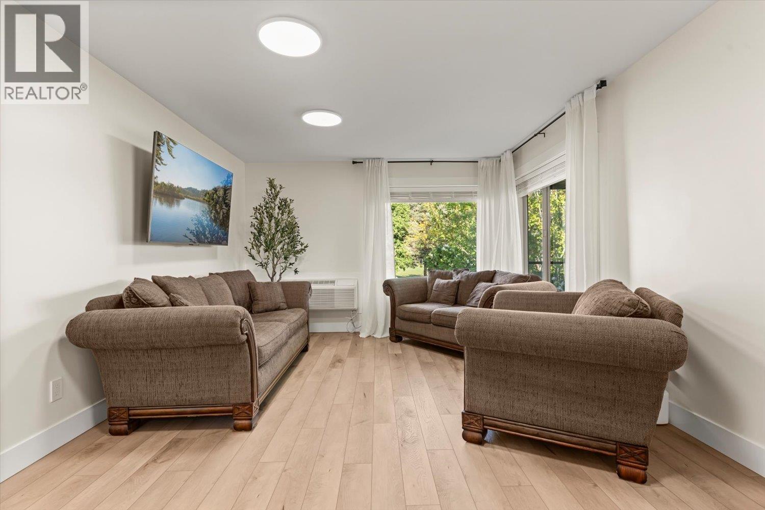 3350 Woodsdale Road Unit# 205