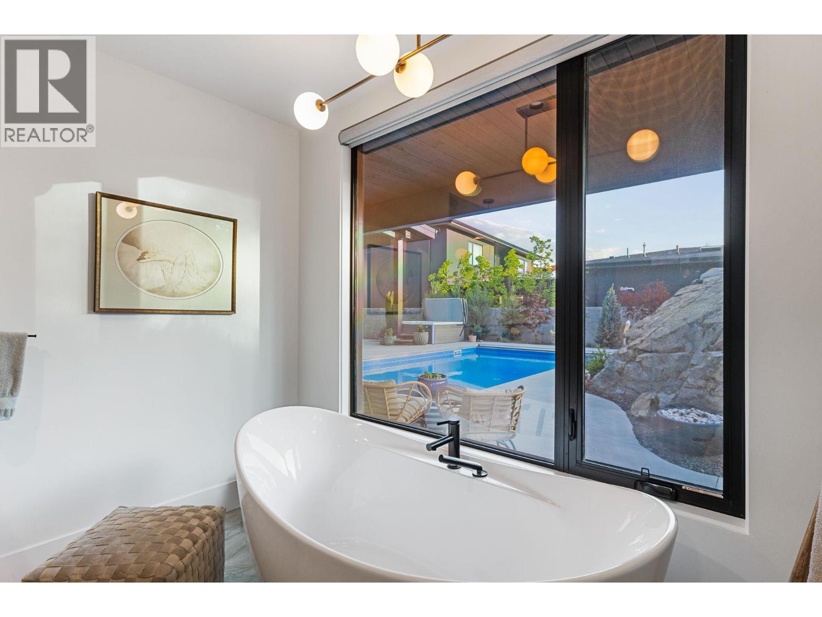 10258 Beacon Hill Drive