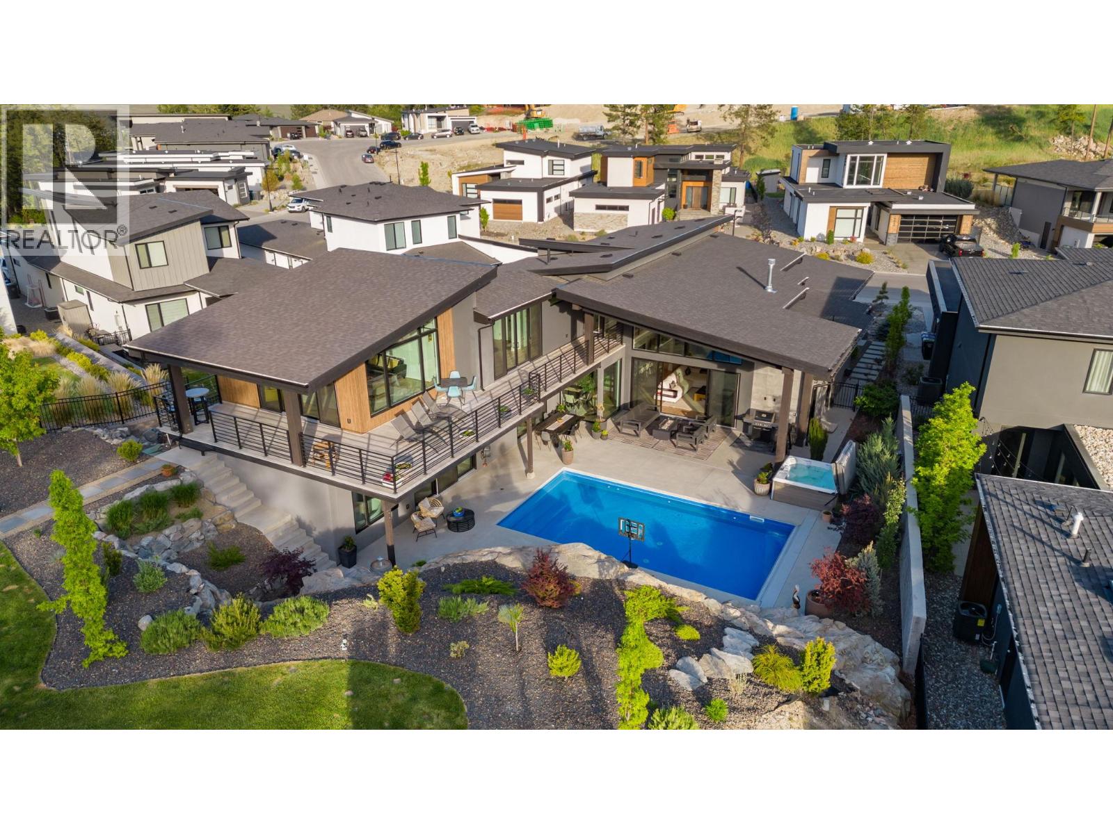 10258 Beacon Hill Drive