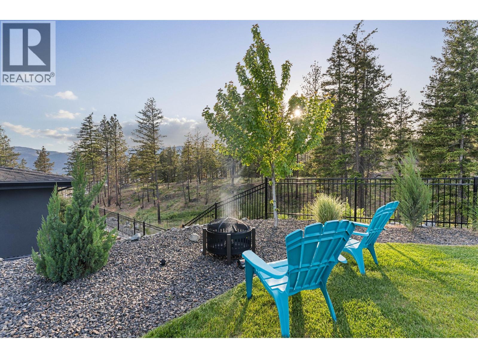 10258 Beacon Hill Drive