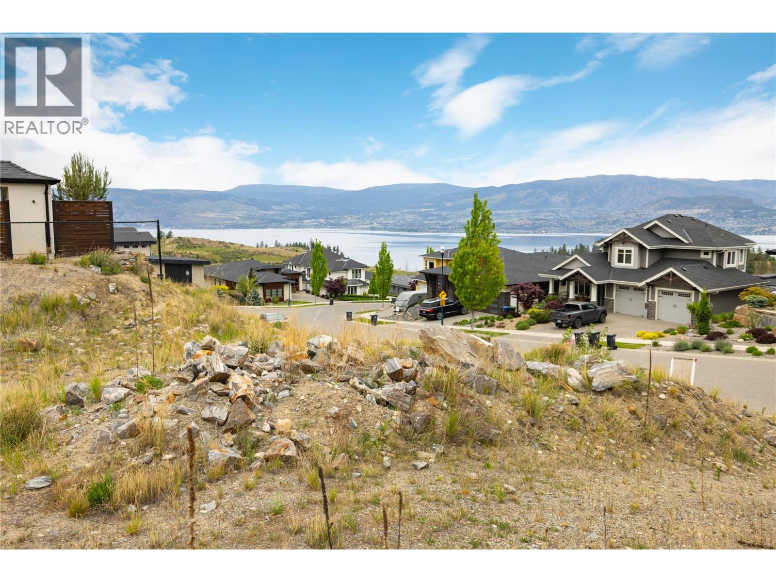 5677 Mountainside Drive