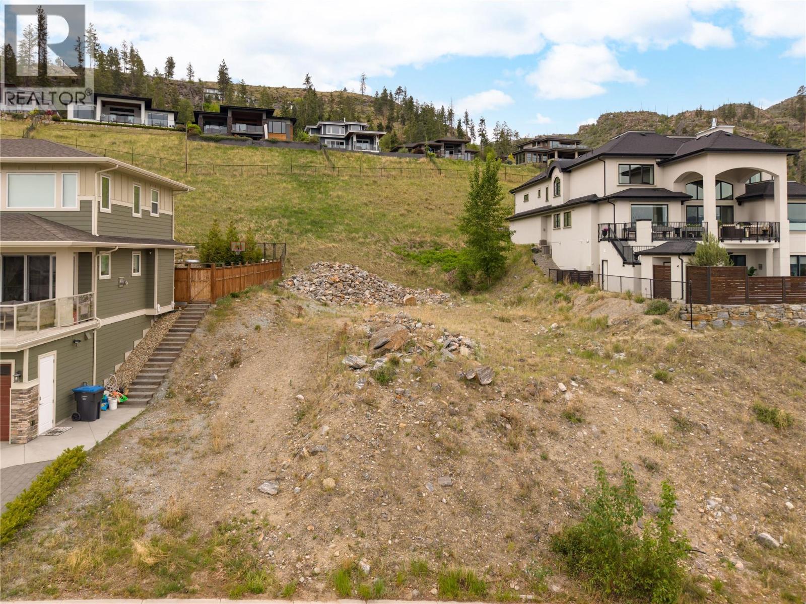 5677 Mountainside Drive