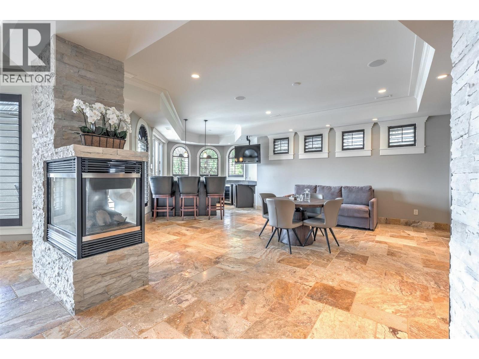 4860 Tuscany Lane