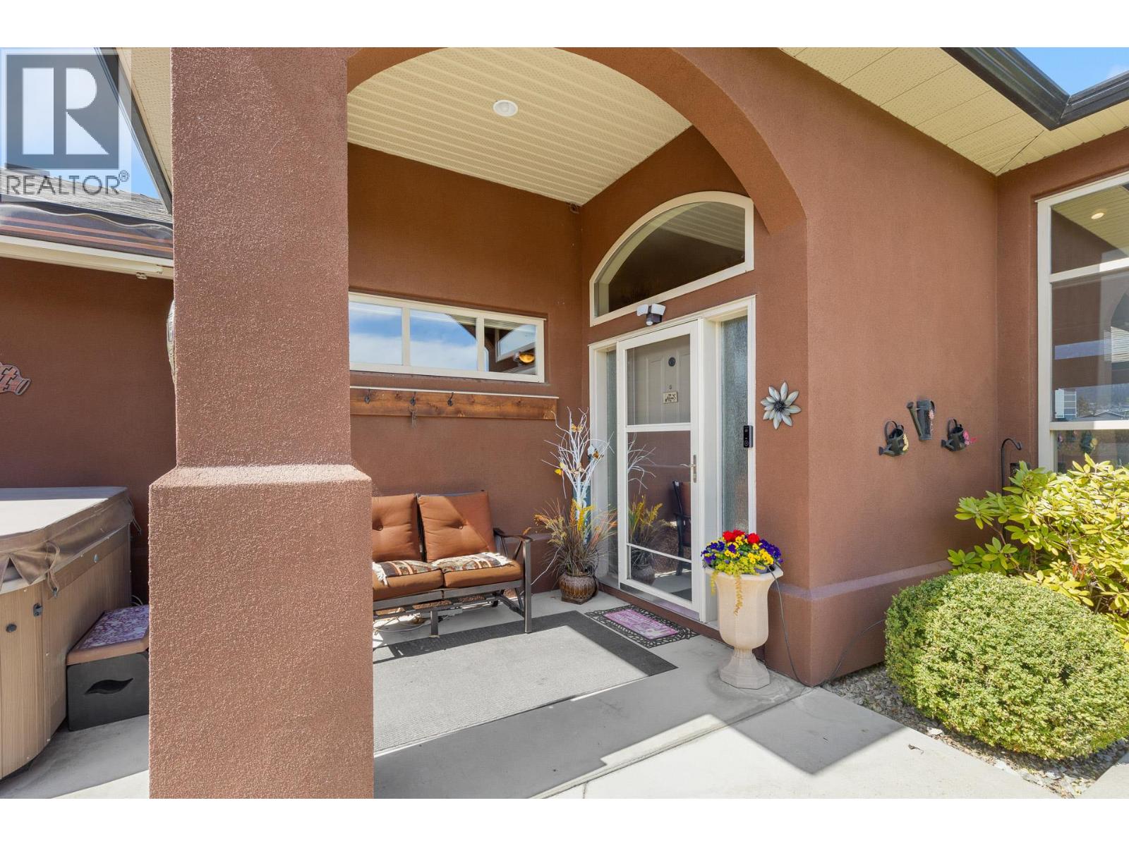 2284 Pine Vista Place
