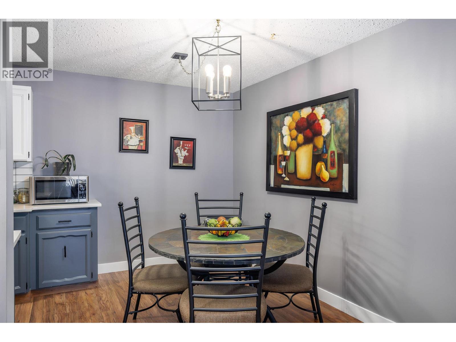 555 Rowcliffe Avenue Unit# 307