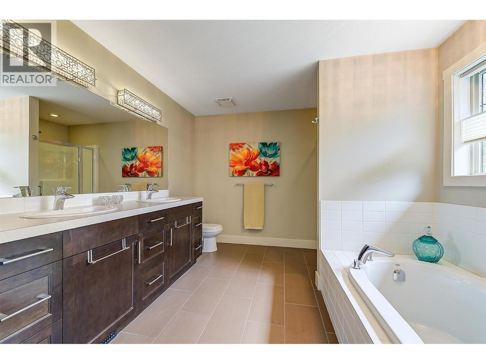 1865 Begbie Road Unit# 1