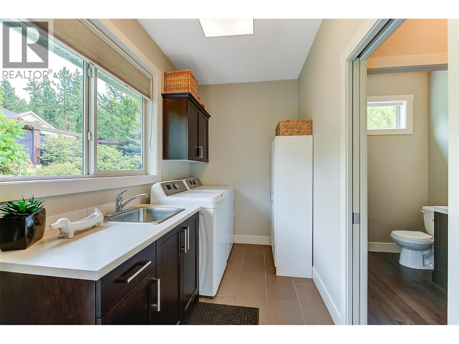 1865 Begbie Road Unit# 1