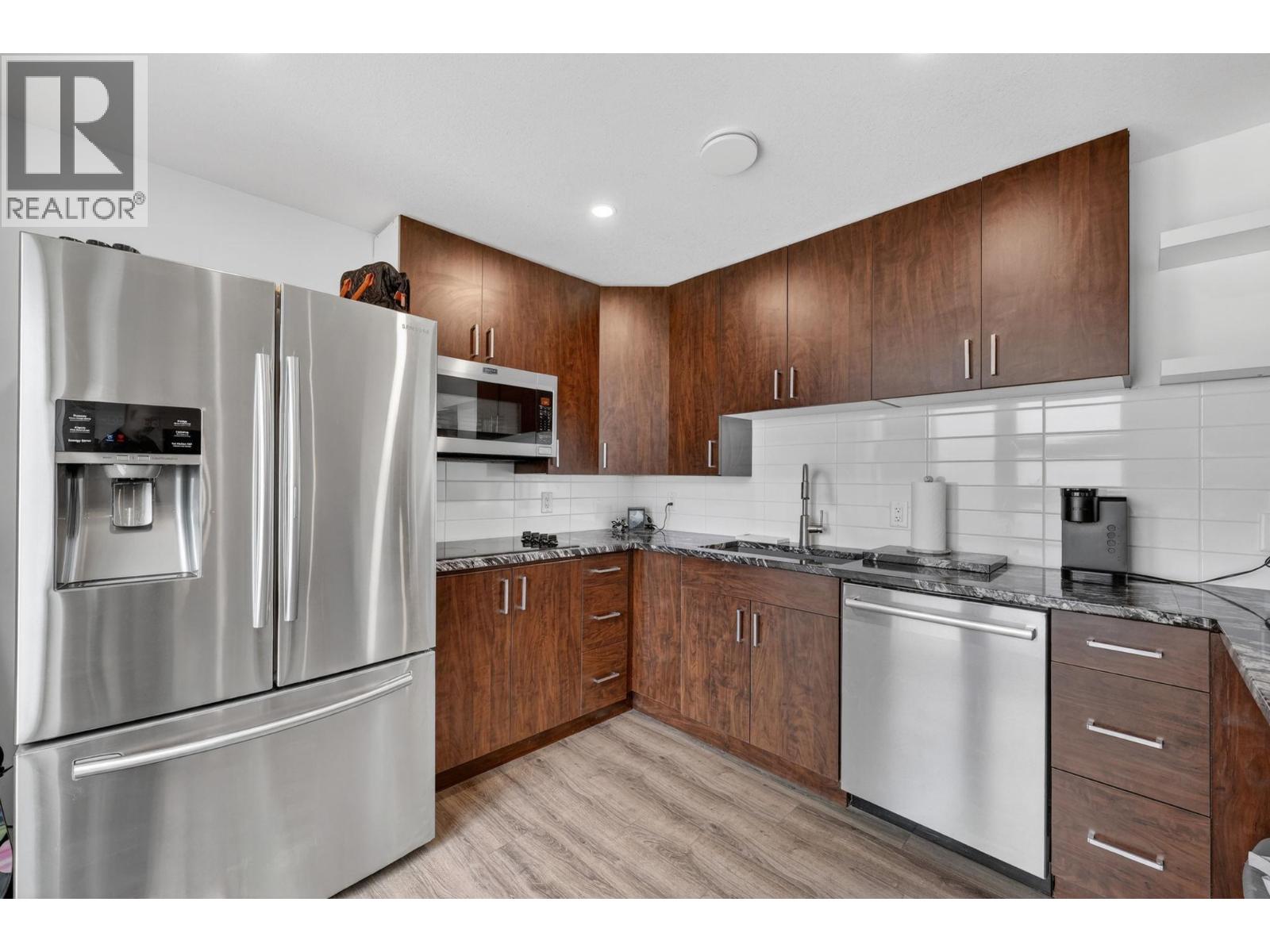 823 Ackerman Court