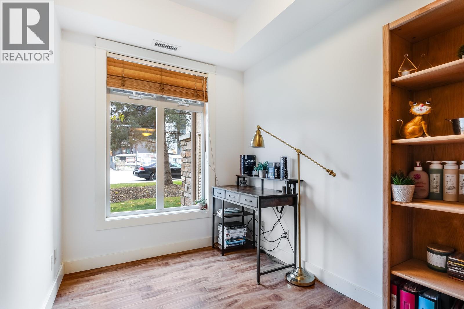 2551 Shoreline Drive Unit# 113