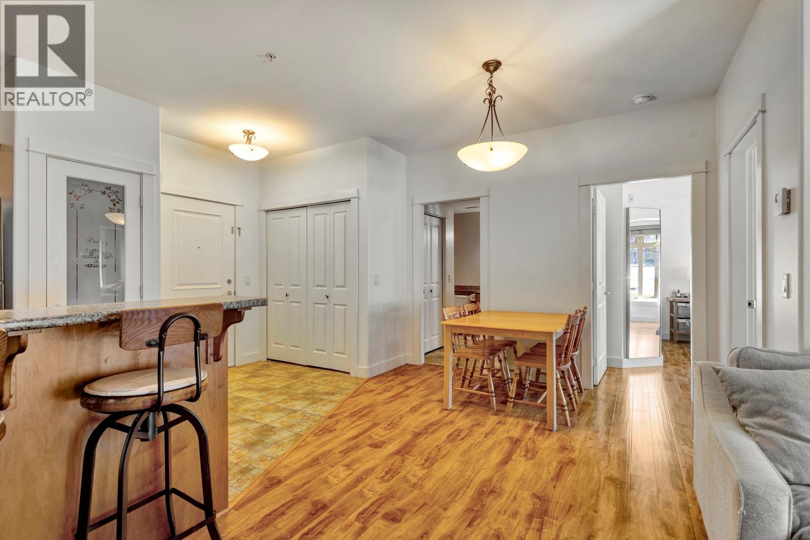2551 Shoreline Drive Unit# 113