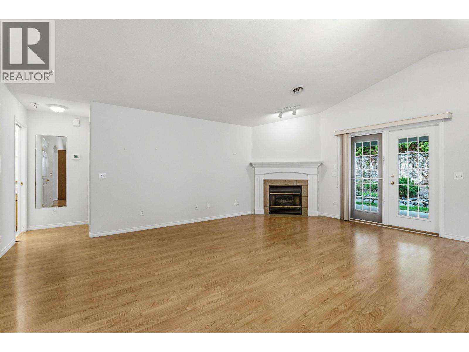 3360 Old Okanagan Highway Unit# 138