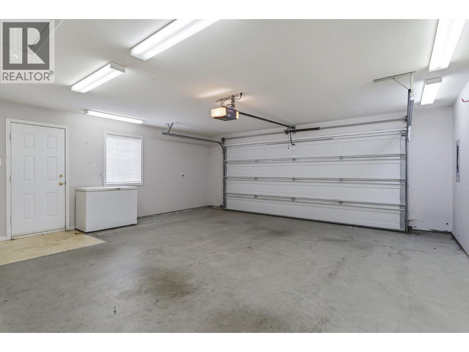 3360 Old Okanagan Highway Unit# 138