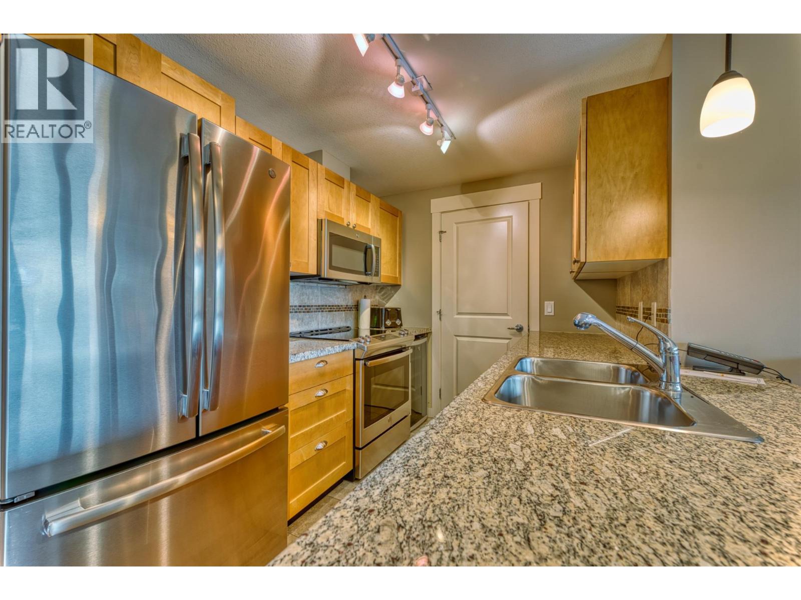4205 Gellatly Road Unit# 241 Lot# 75