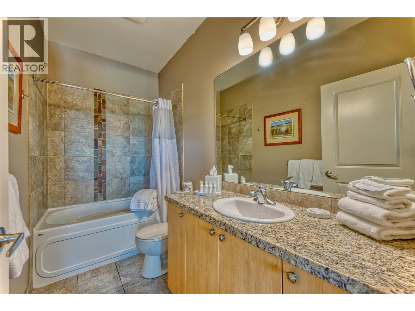 4205 Gellatly Road Unit# 241 Lot# 75
