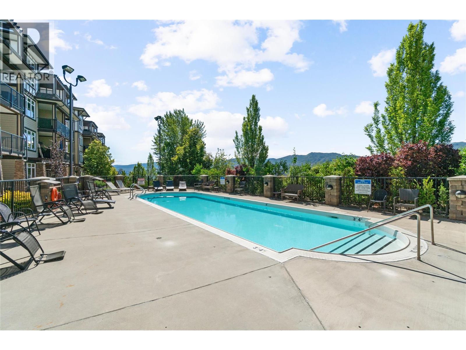 3832 Old Okanagan Highway Unit# 3406