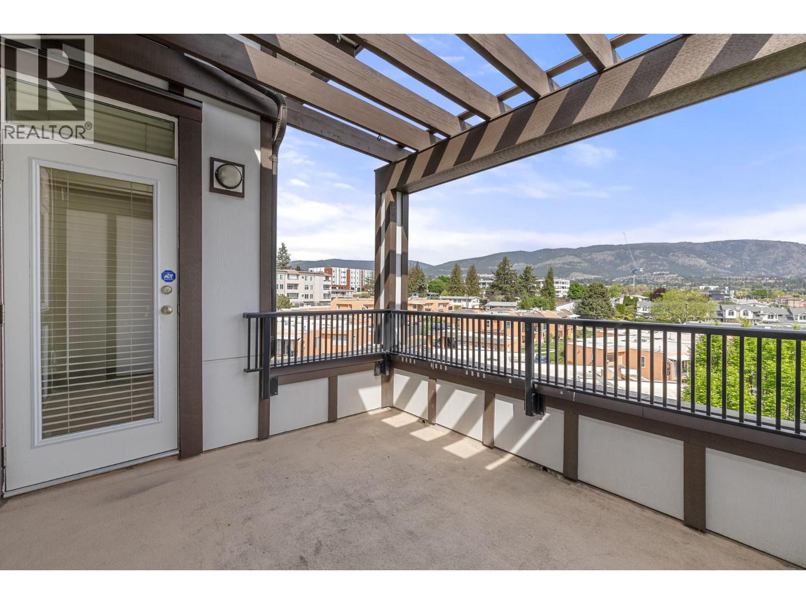 3832 Old Okanagan Highway Unit# 3406
