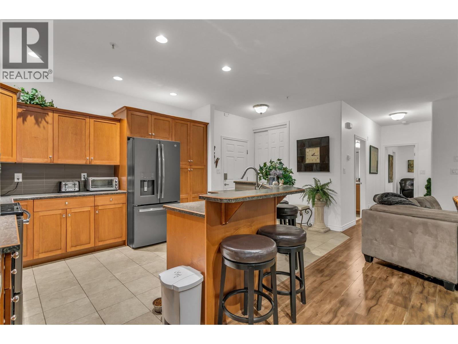 1961 Durnin Road Unit# 104