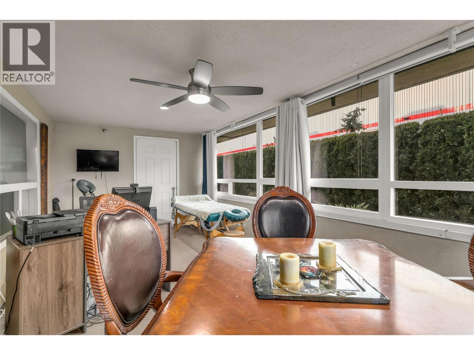 1961 Durnin Road Unit# 104