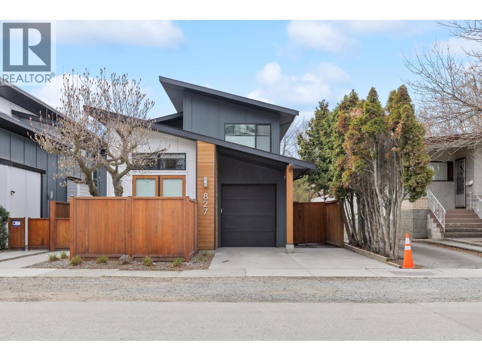 827 Saucier Avenue