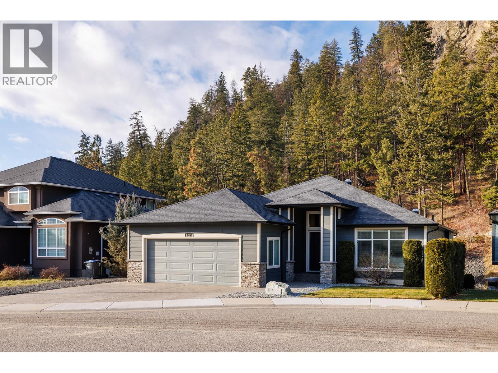 3085 Lakeview Cove Road
