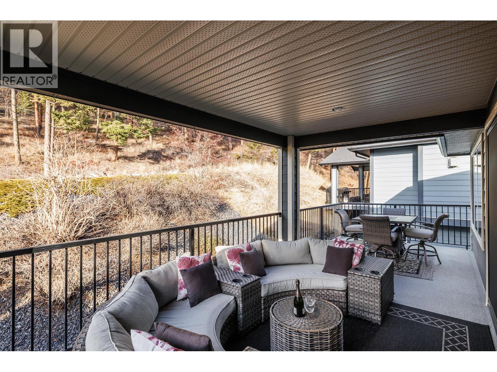 3085 Lakeview Cove Road