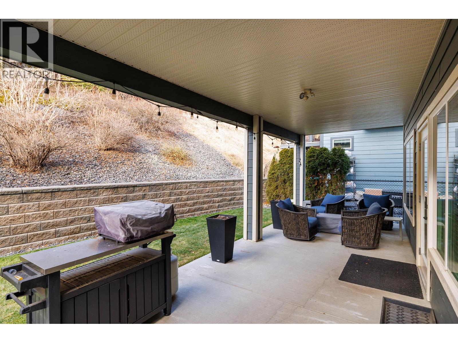 3085 Lakeview Cove Road