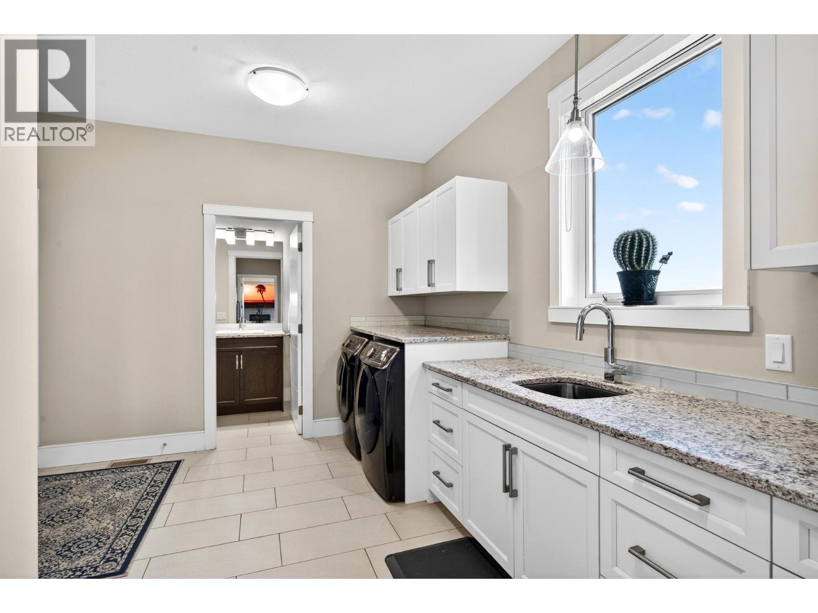 3357 Hihannah View