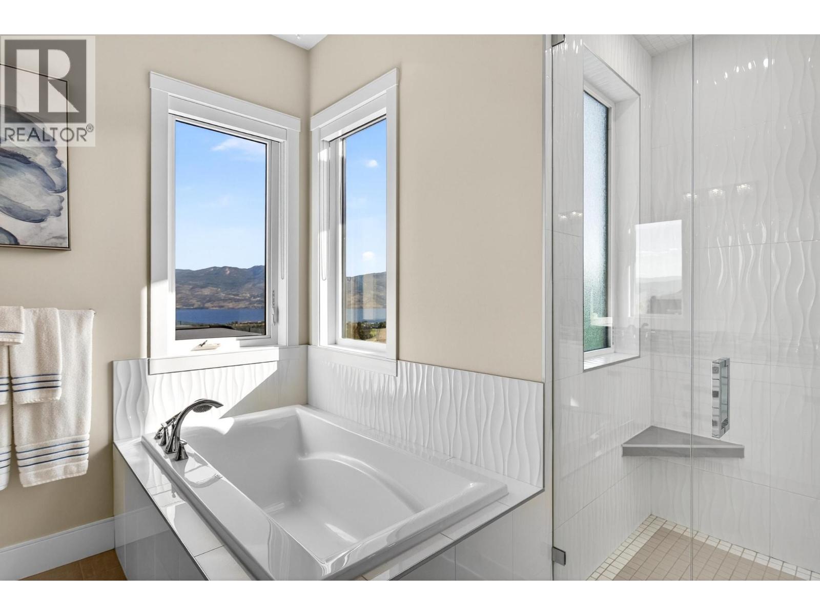 3357 Hihannah View