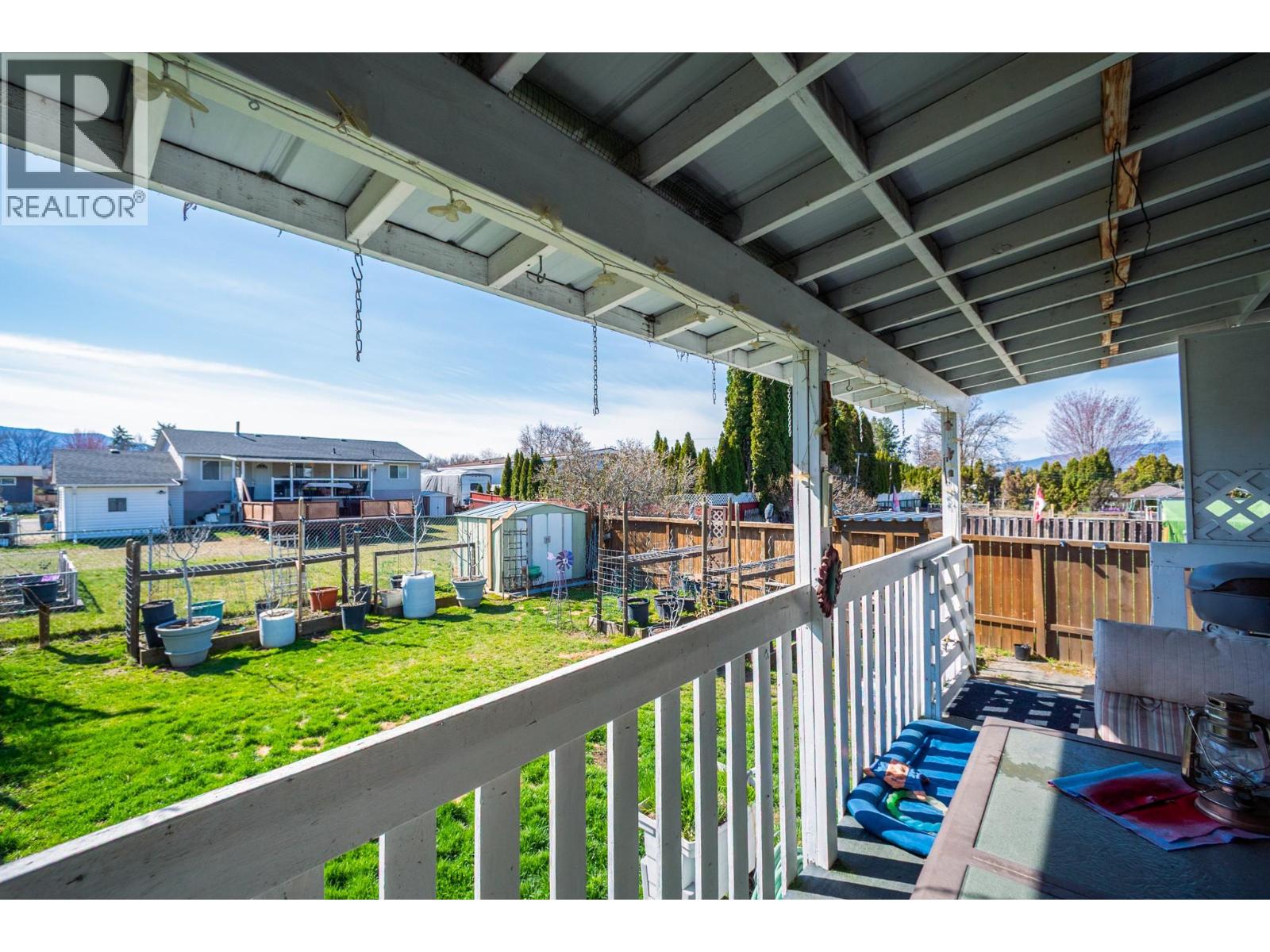 255 Holbrook Road W