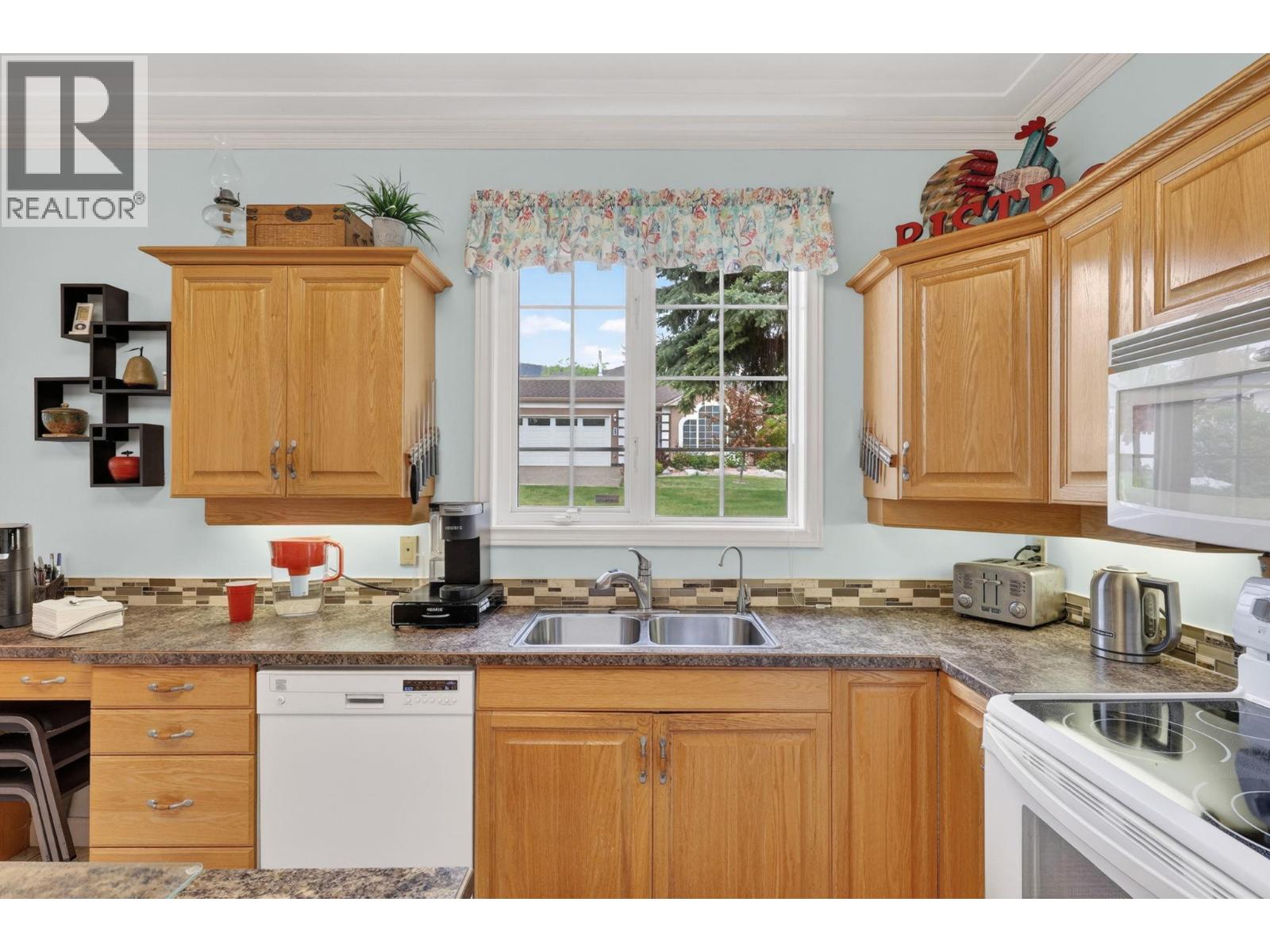 3360 Old Okanagan Highway Unit# 212