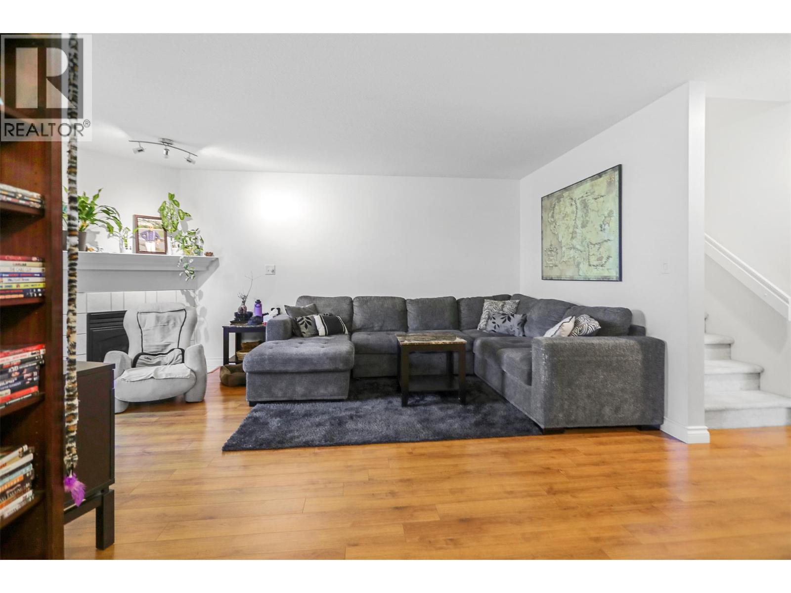 1120 Guisachan Road Unit# 109