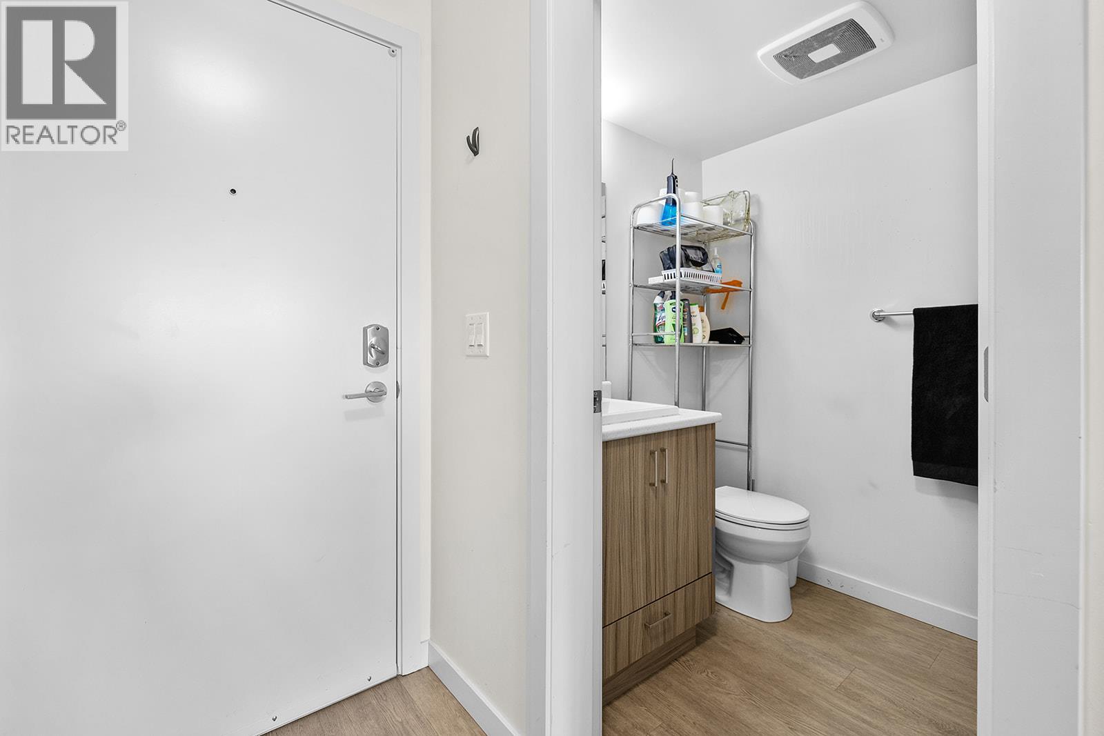 625 Academy Way Unit# 203