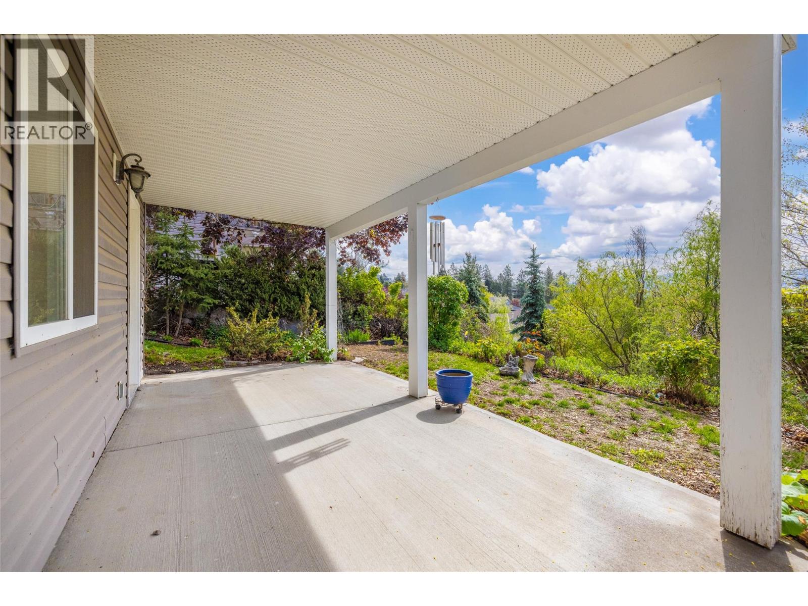 1999 Rosealee Lane