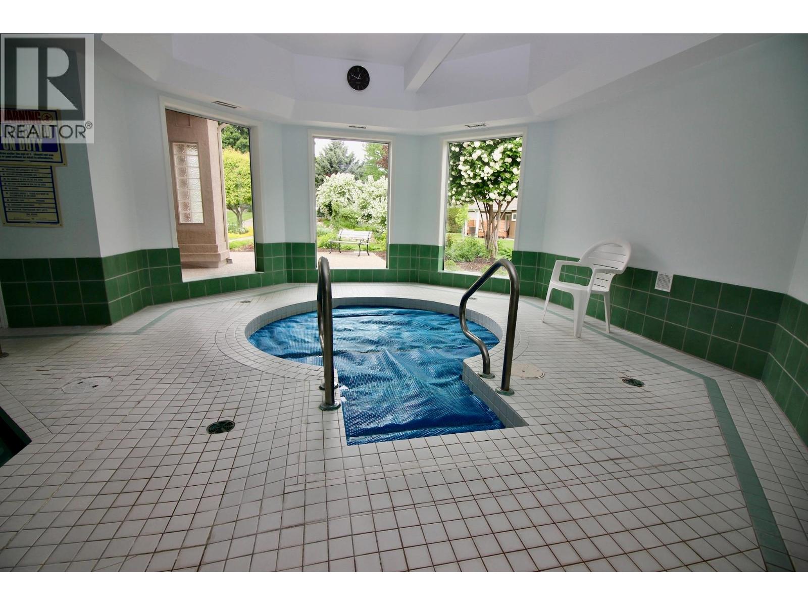 615 Glenmeadows Drive Unit# 41