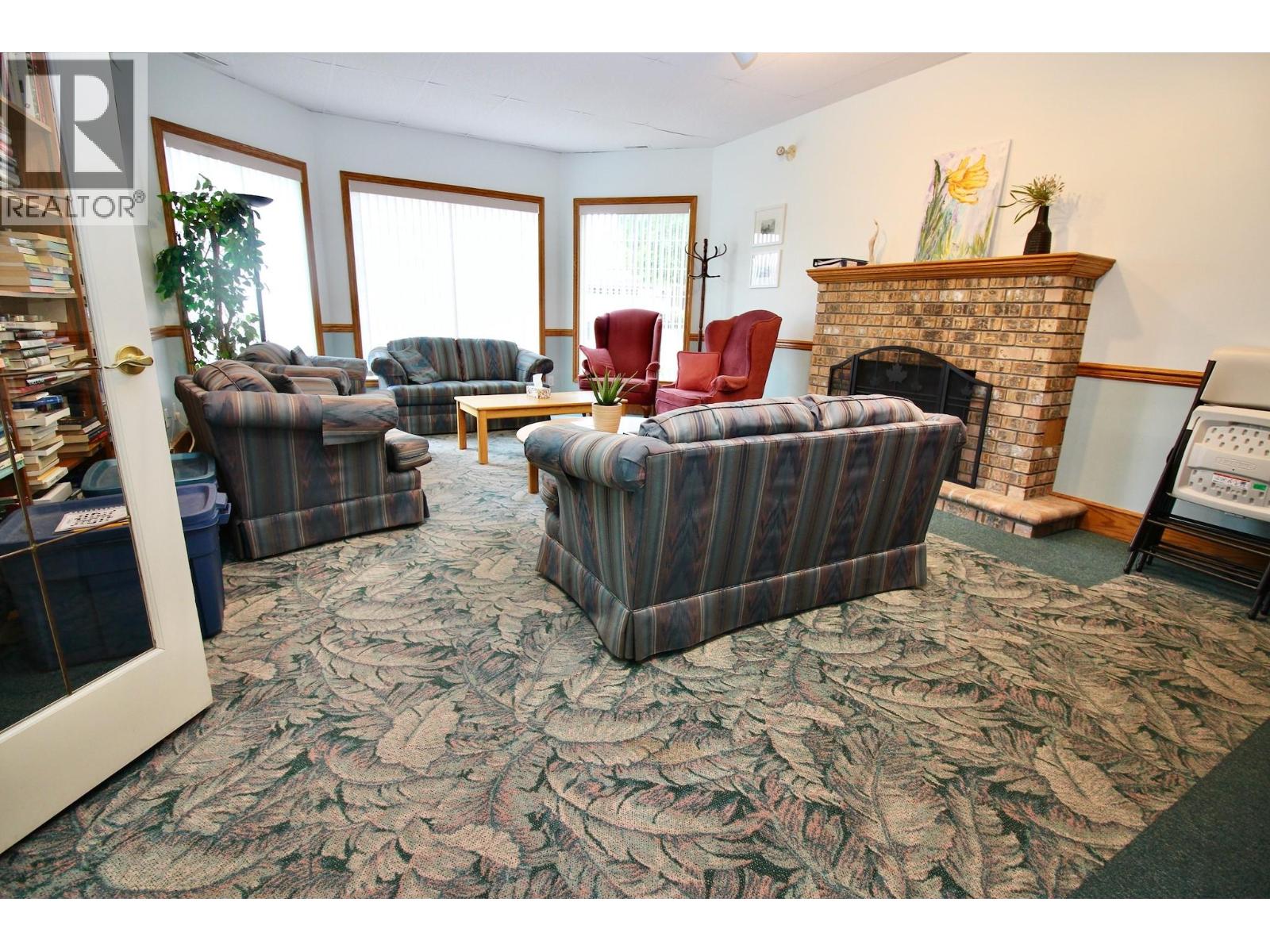 615 Glenmeadows Drive Unit# 41