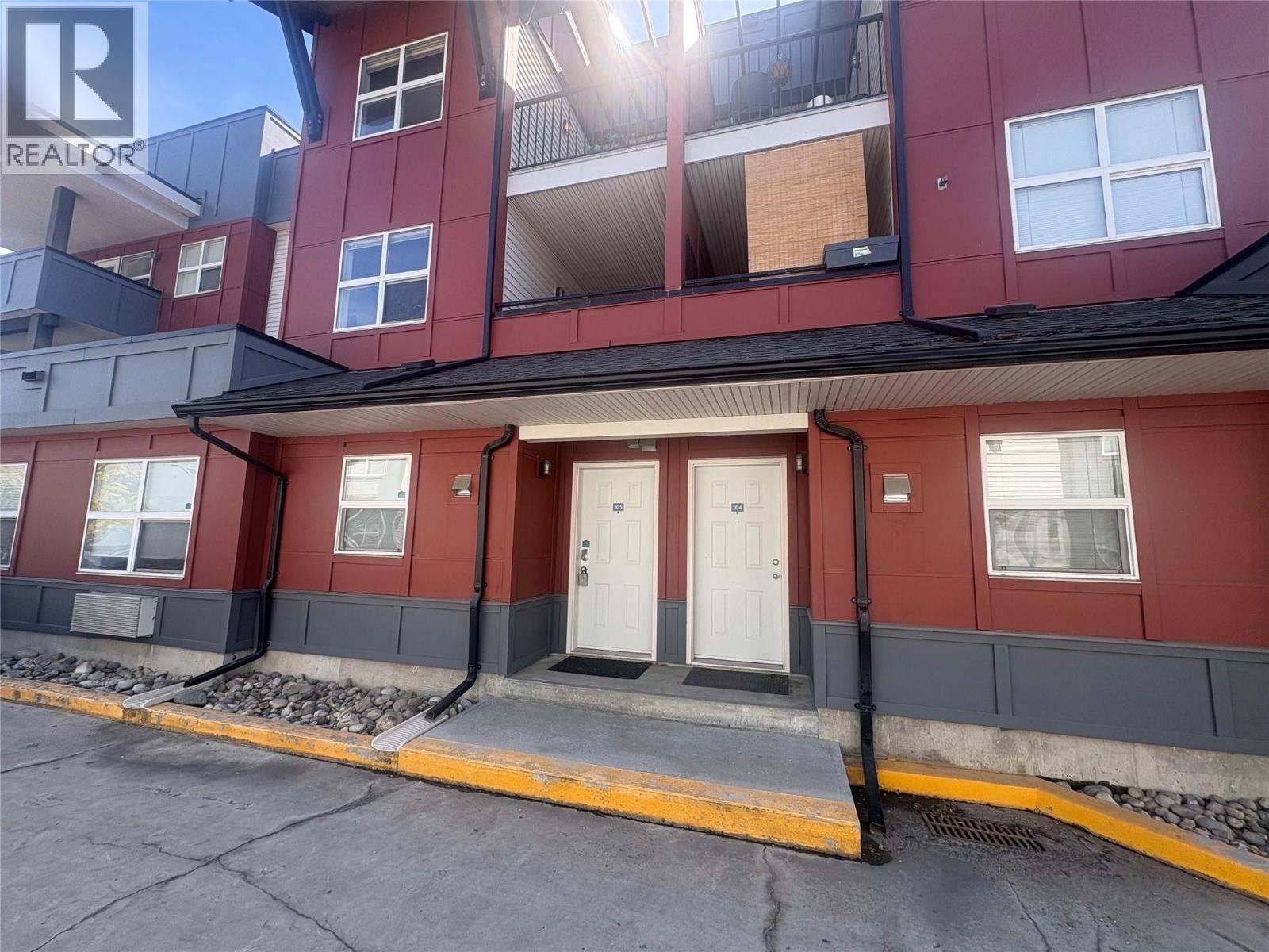 1481 Glenmore Road Unit# 105